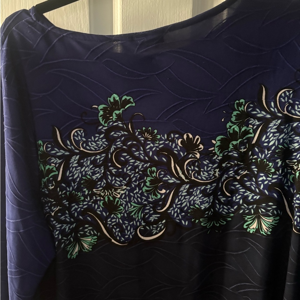 Croft & Barrow Blue and Black Patterned Blouse - Picture 6 of 8